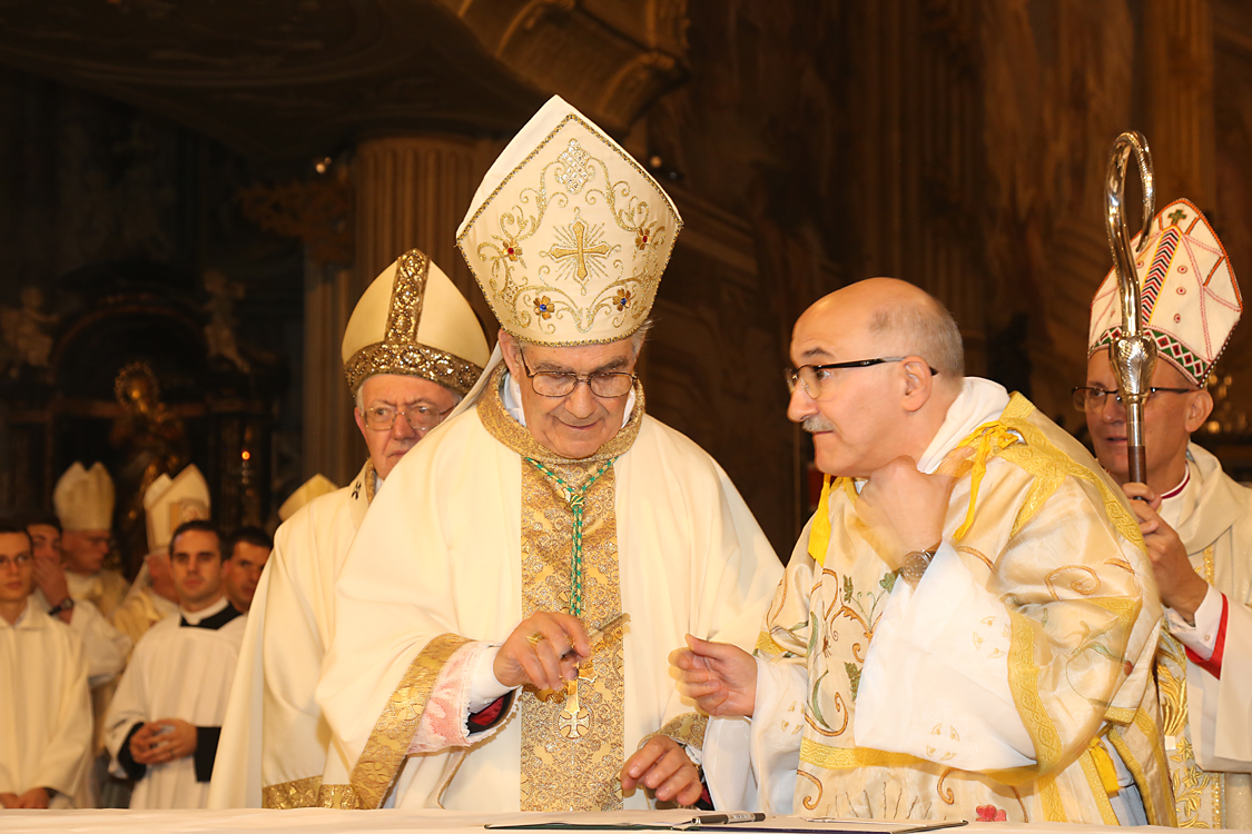 Monsignor Marco Prastaro Vescovo di Asti_450.jpg